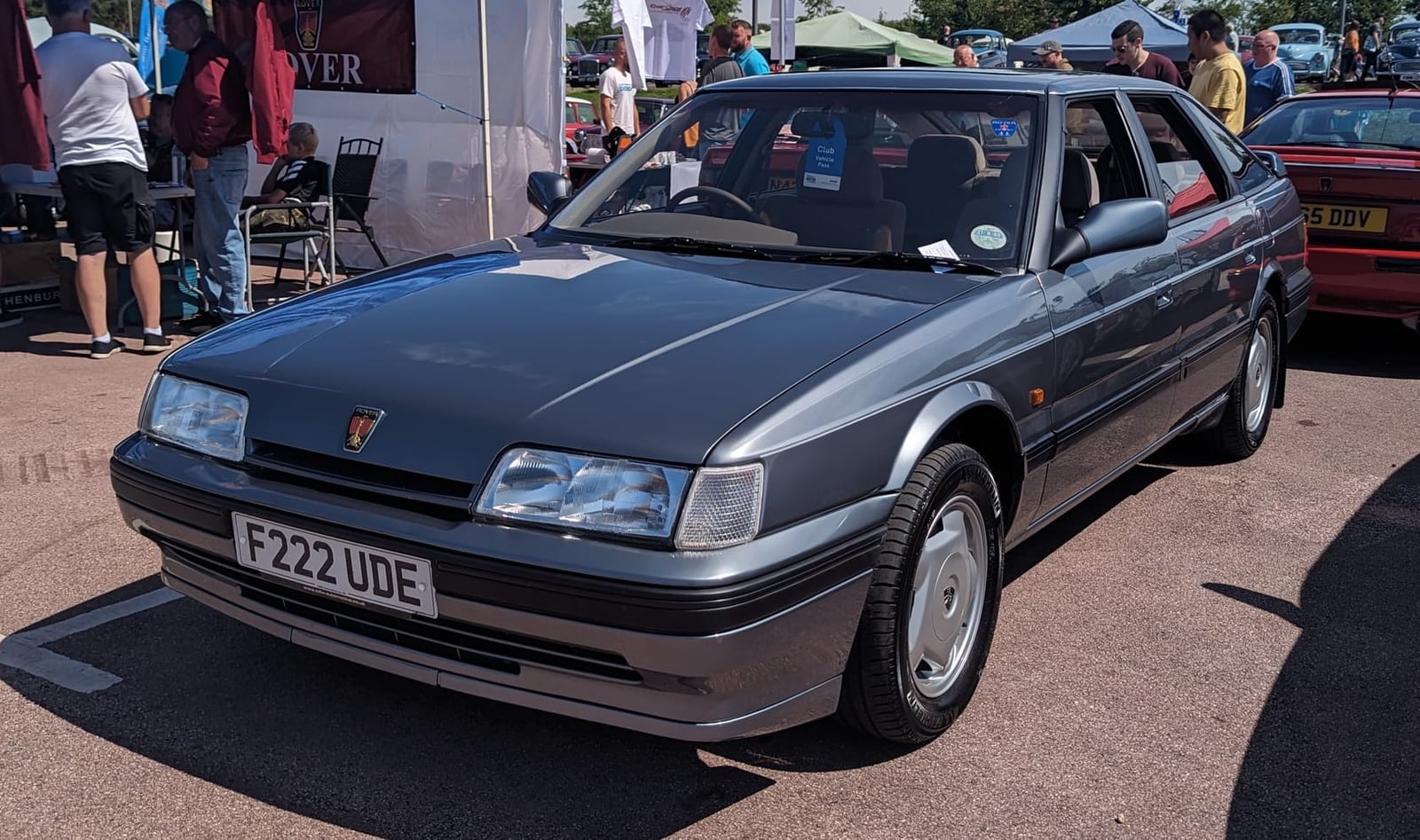 A grey 1989 Rover 800 Vitesse fastback with a UK registration on a show field